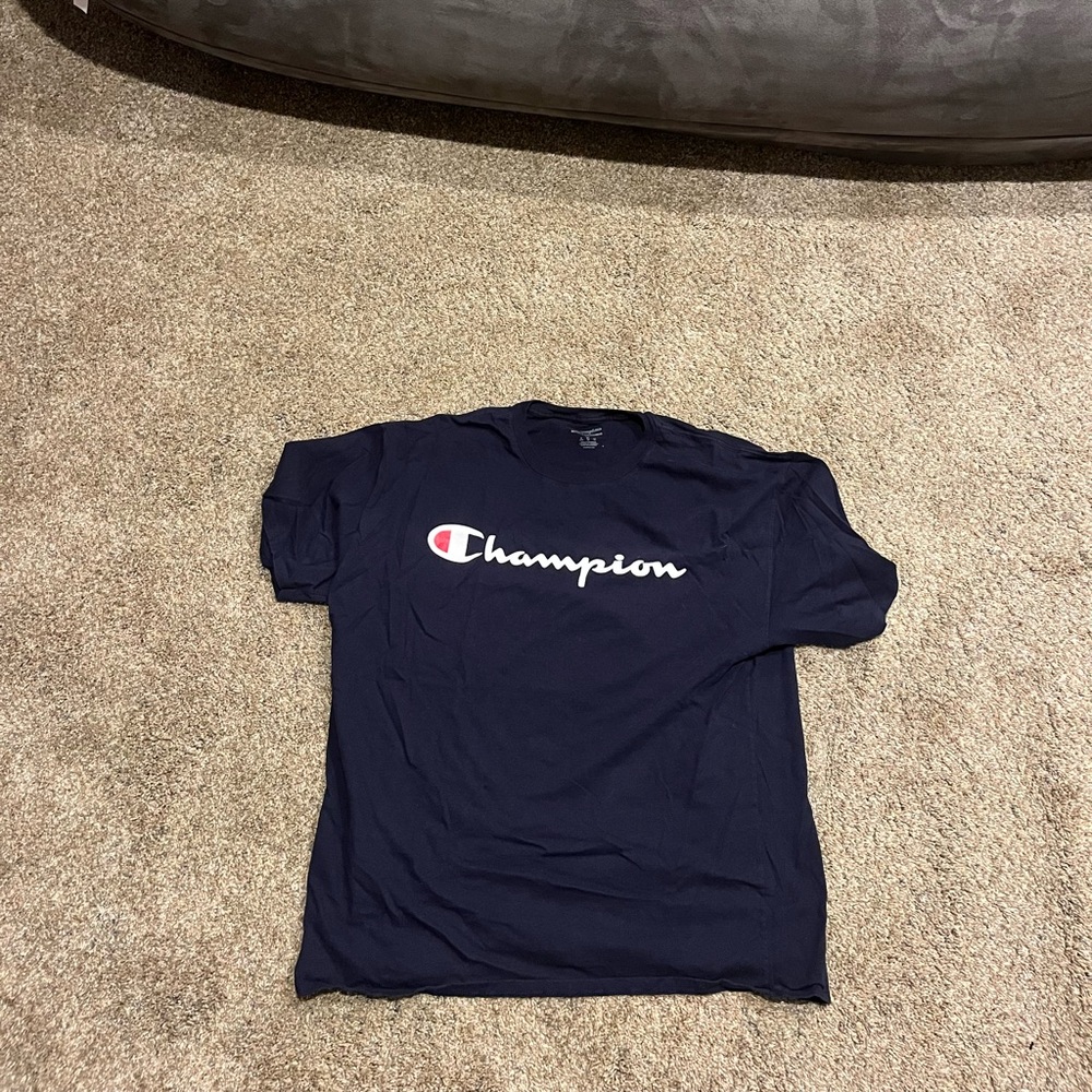 Champion short sleeve shirt
